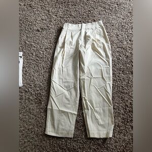 Abercrombie & Fitch Cream Chinos with Relaxed Fit